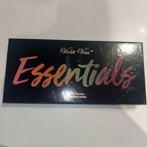 Essentials Palette